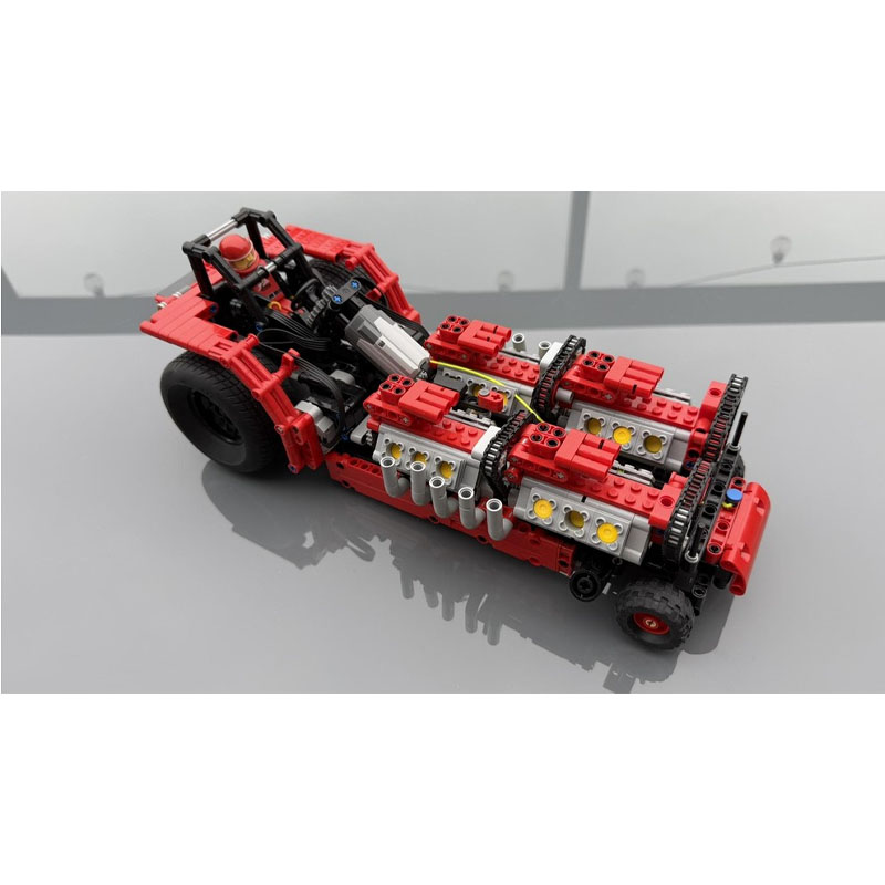 MOC-256713 Modello di trattore - Urban Farming Model recensione e prezzo